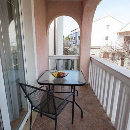 Apartmani Marin No1. Vodice Ngoại thất bức ảnh