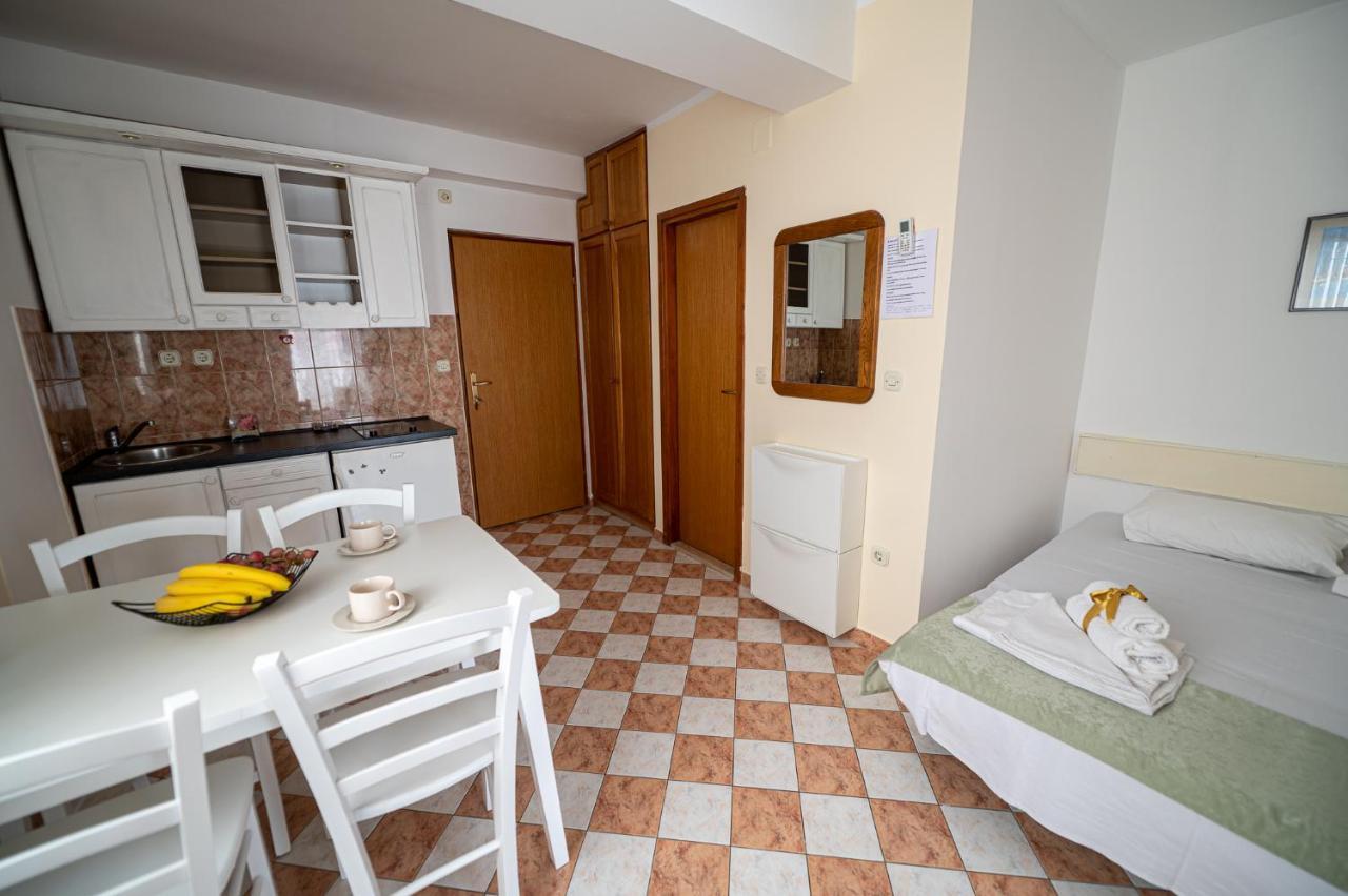 Apartmani Marin No1. Vodice Ngoại thất bức ảnh