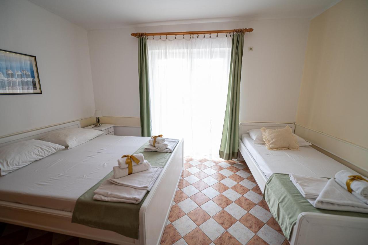 Apartmani Marin No1. Vodice Ngoại thất bức ảnh