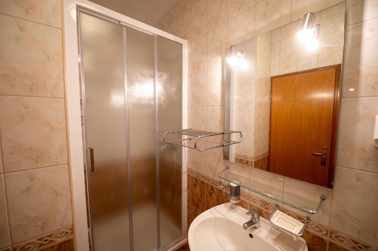 Apartmani Marin No1. Vodice Ngoại thất bức ảnh